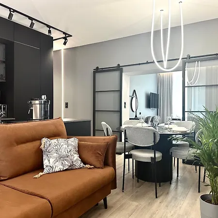 Apartament Szewska ~ 200m Main Square ~ Self Check-in 20h